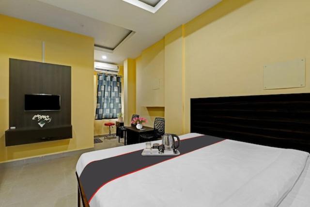מלון גווהטי H K Residency Near Kalakshetra מראה חיצוני תמונה